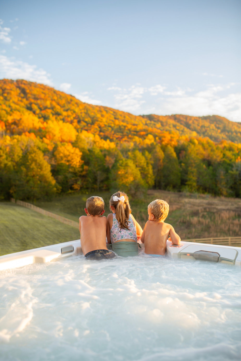 Master your water care routine with our step-by-step guide. Knowing what to do, and when to do it, will help keep your spa water healthy and balanced.